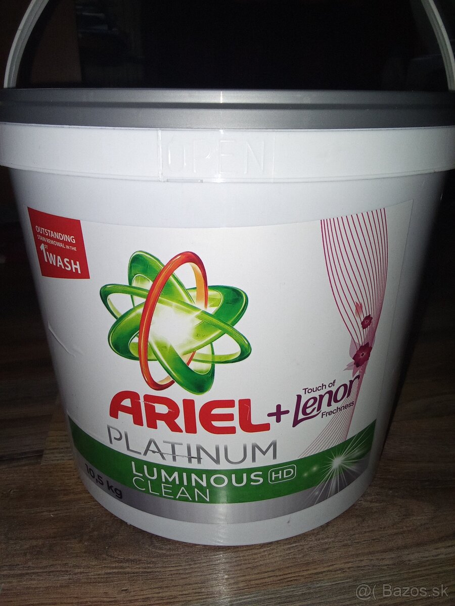 Ariel z dovozu 6 litrov/120 praní a prášok 10,5 kg/165 praní - 9