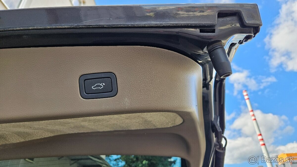 Land Rover Range Rover Sport 3.0 SDV6 HSE - 9