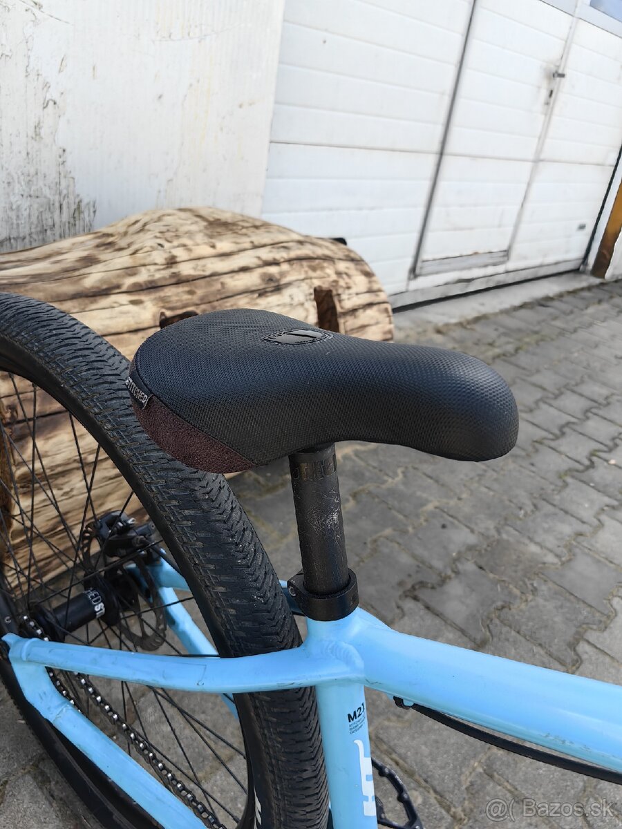 Canyon Stitched 360 - 9