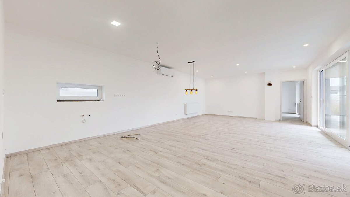 🏡 Na predaj – moderný 5-izbový rodinný dom v Galante (novost - 9