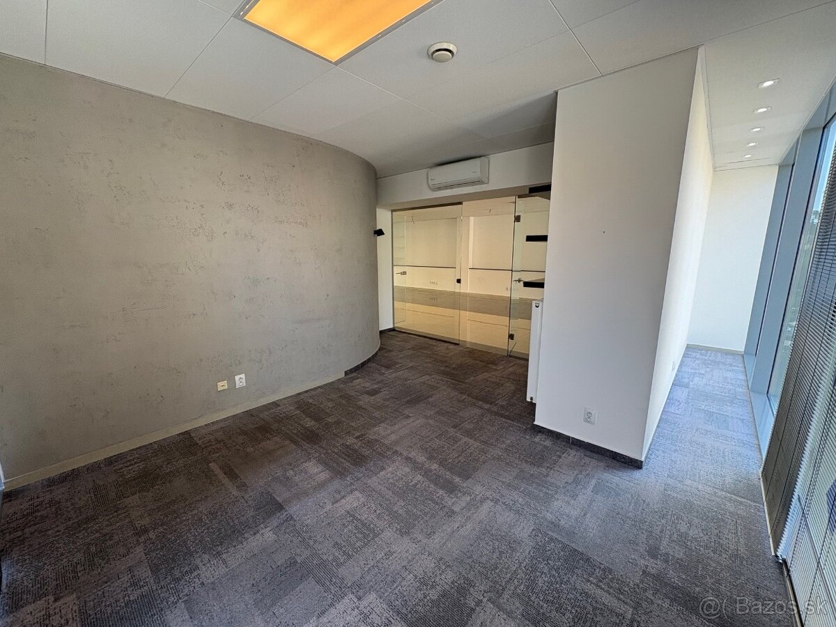 Prenájom exkluzívnych kancelárií v centre 129 m2 - 9