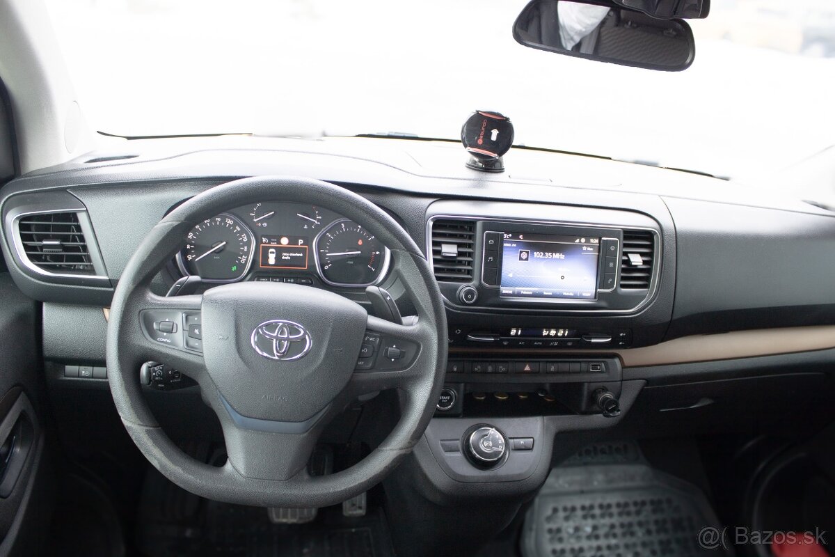 Toyota Proace Verso Family 2.0 D-4D 180 A8 City. - 9