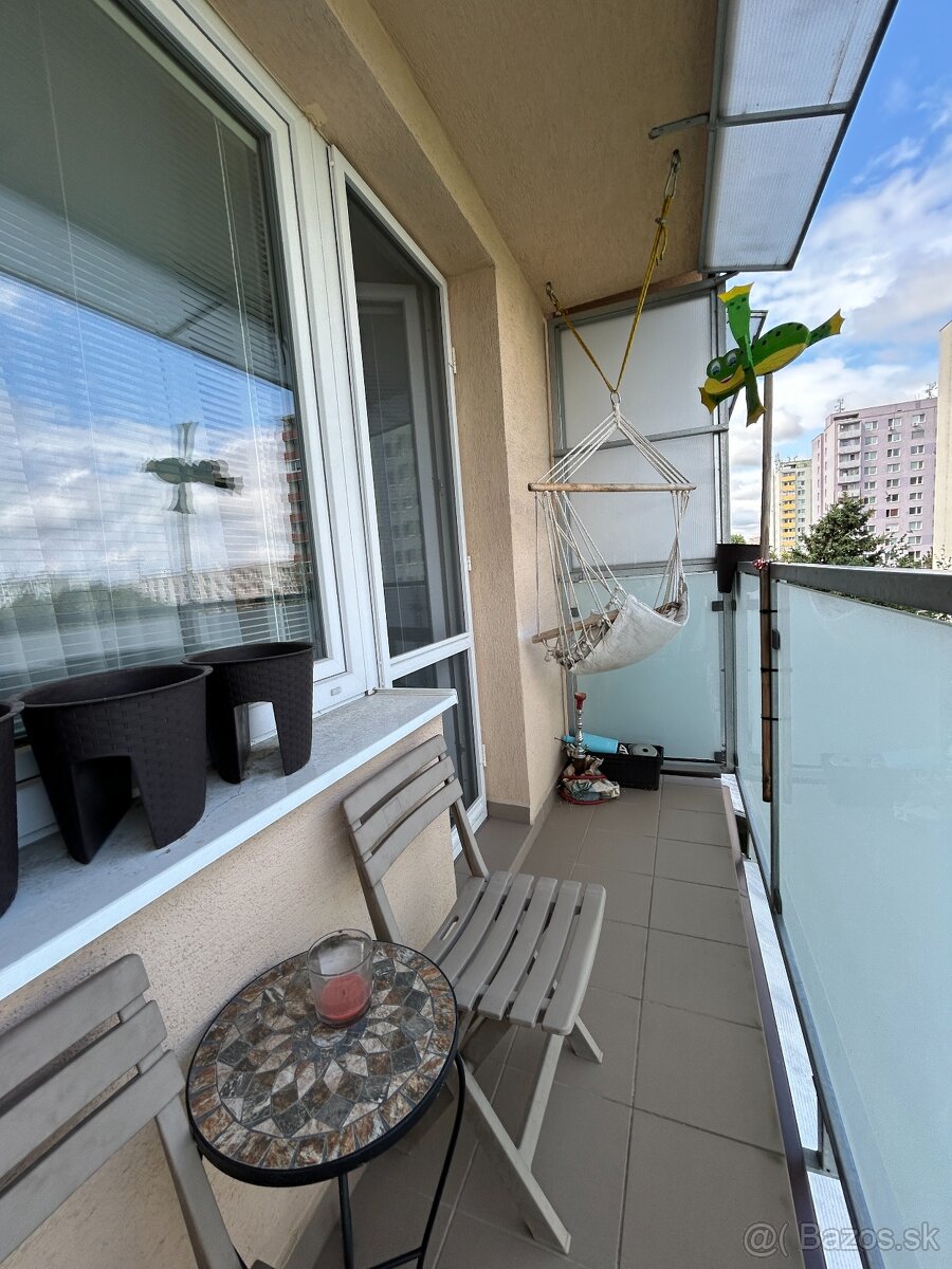 Štýlový 3 izbový byt v centre Galanty (štvrť SNP) - 9