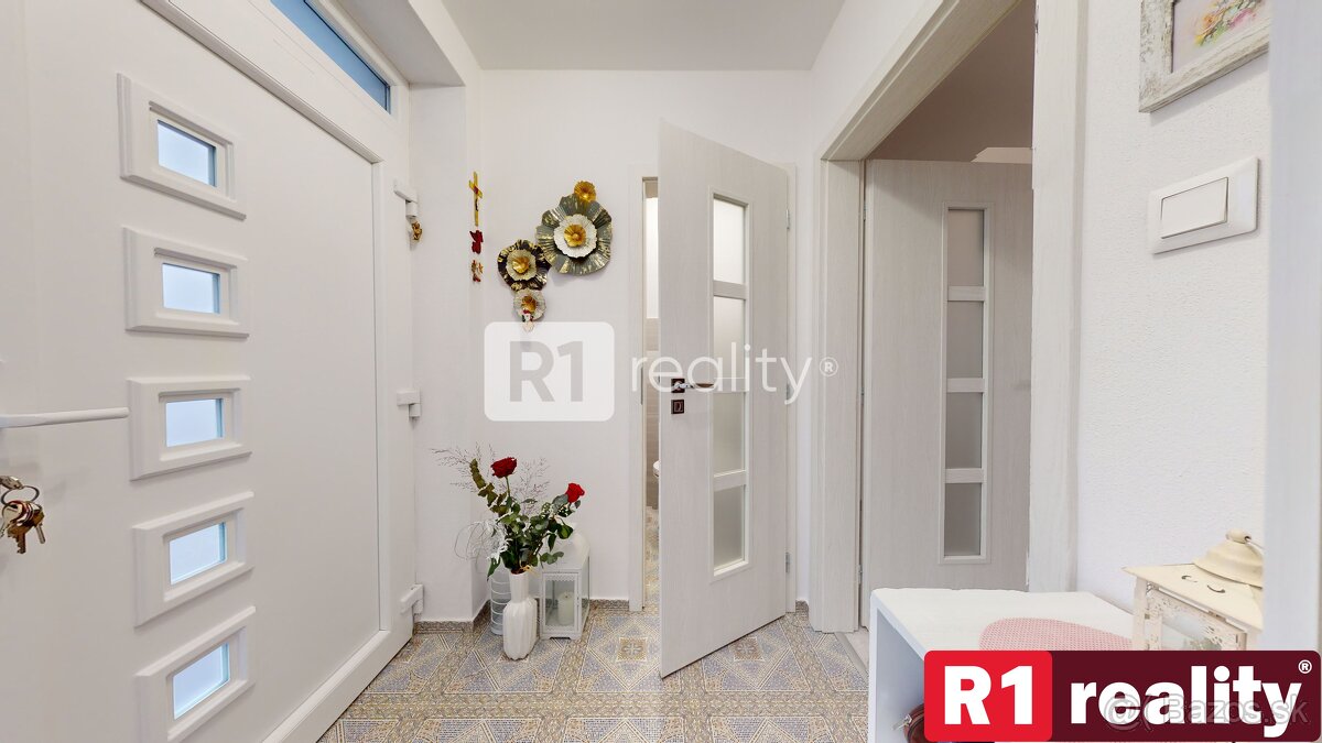 Komfortné 4 izbové bývanie s vlastným pozemkom/dvorom 229 m2 - 9