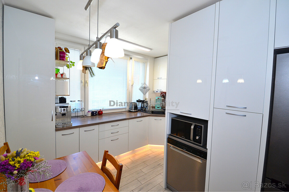 REZERVOVANÝ 4-izbový byt Košice III, rekonštrukcia, klim - 9