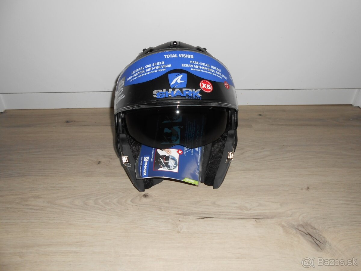 Predam krasnu novu moto prilbu znacky SHARK EVO GT BLANK MAT - 9