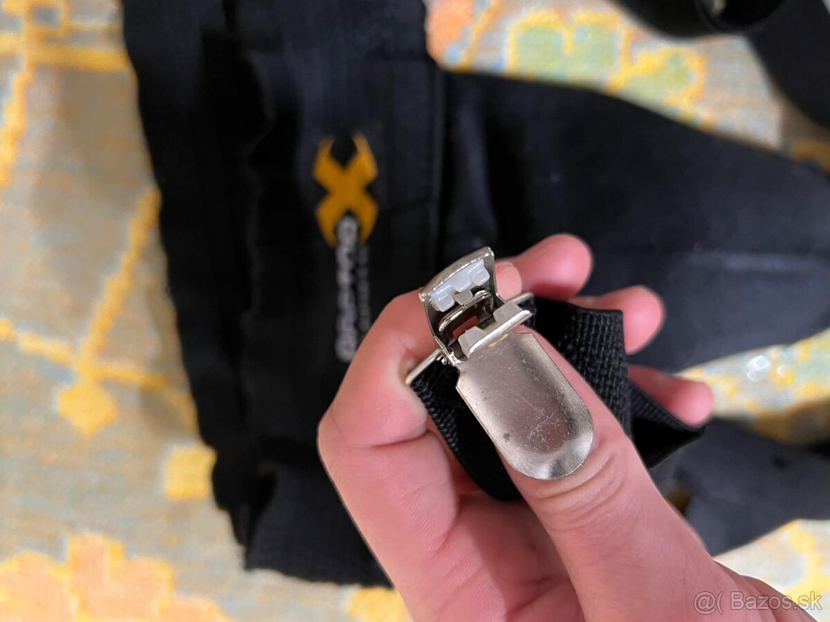 Hokejova vystroj - 9