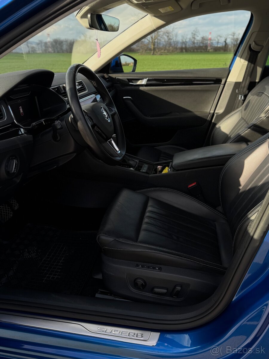 Škoda Superb Combi 2.0 TDI L&K DSG - 9