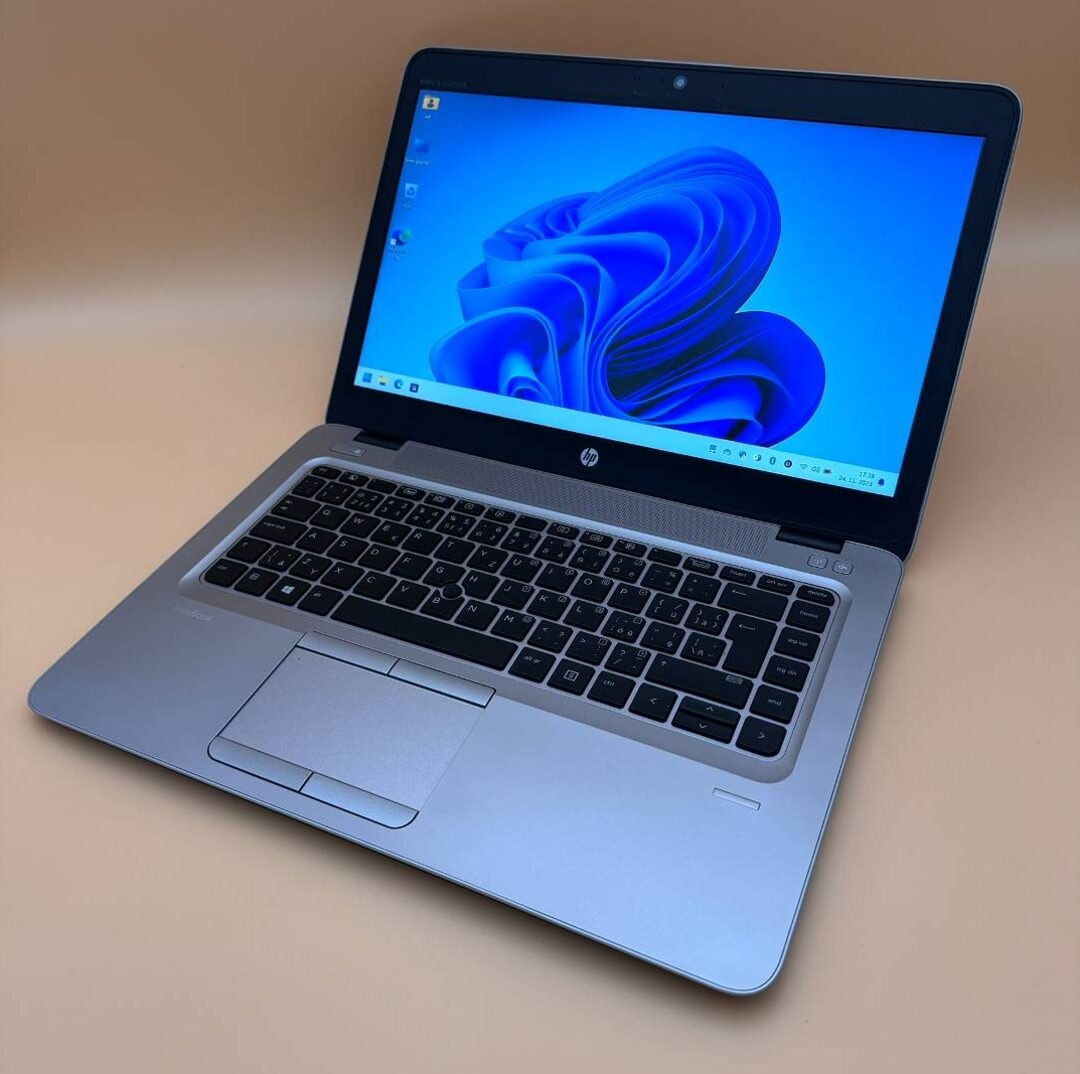 Notebook 14" HP.AMD PRO A10-8730B 4x2,40GHz.8gb ram.256gSSD - 9