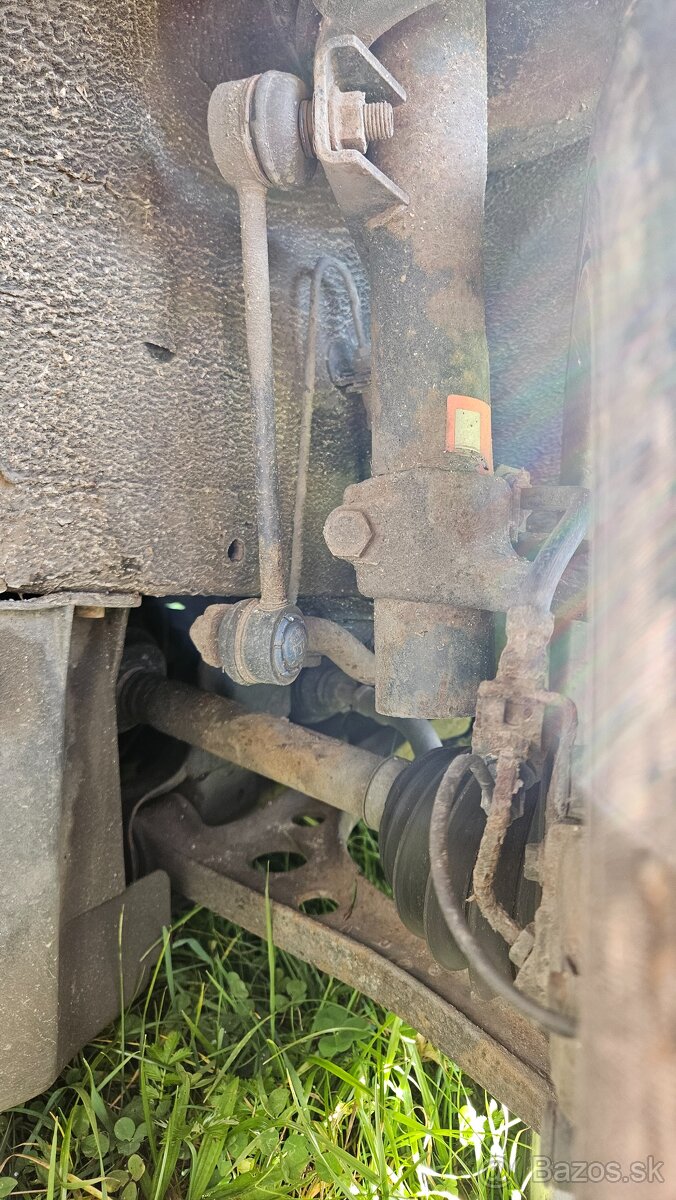 Sharan 1,9 TDI 96kw 7 miestne. Letné+zimné + navigácia - 9