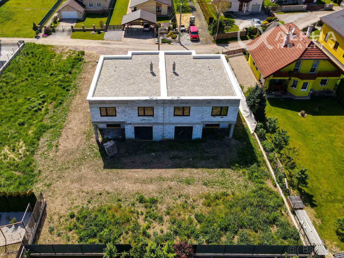 Rodinný dom s garážou, obec Harichovce, okres Spišská Nová V - 9