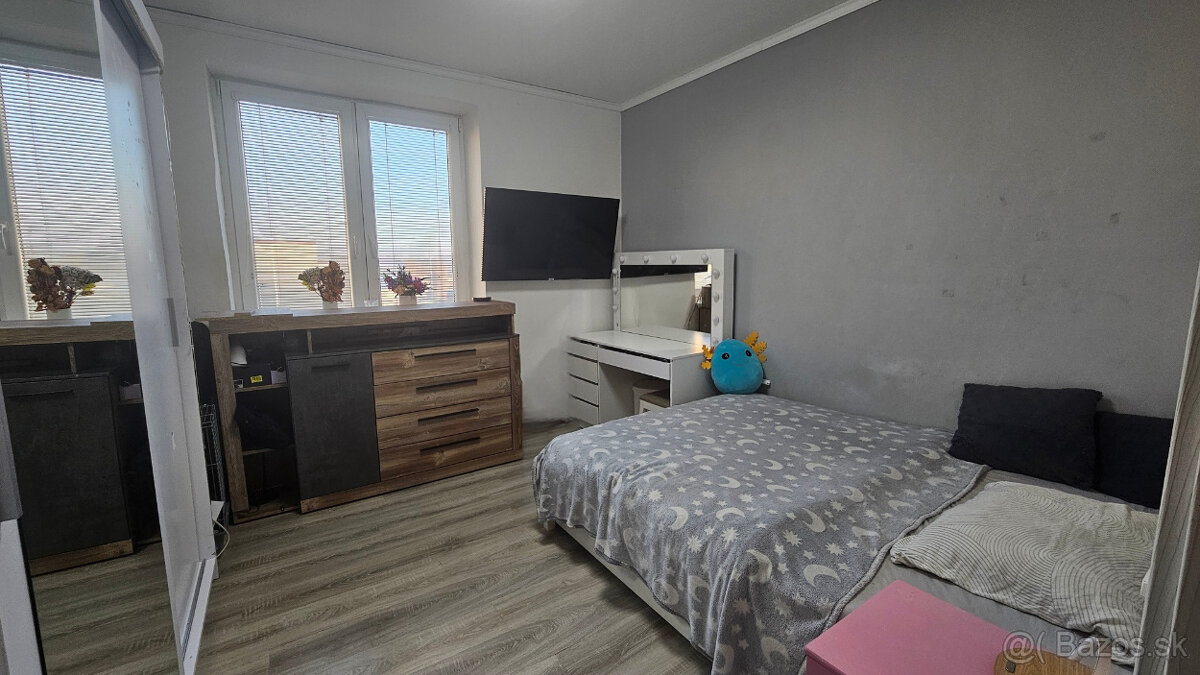 3-izb.byt v Senici - L. Novomeského s výťahom a lodžiou - 9