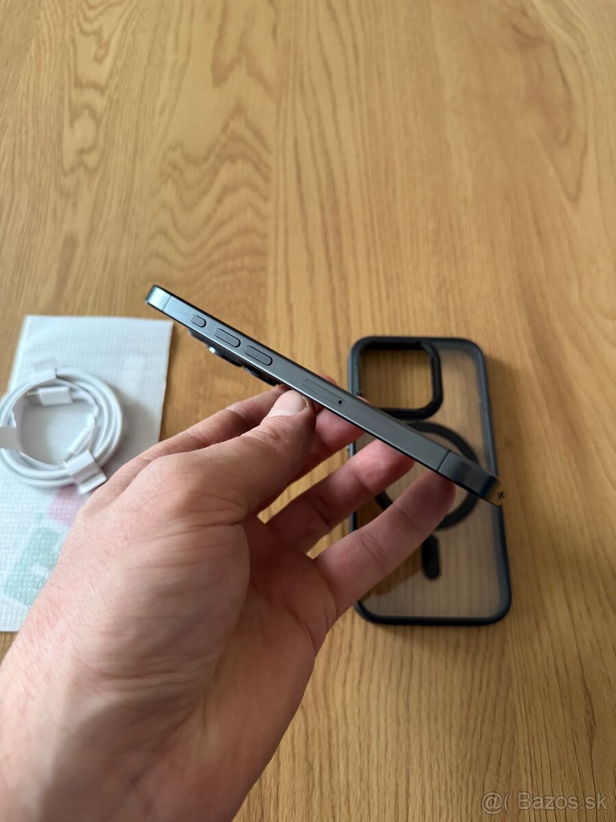 iPhone 15 Pro 256 gb Black Titanium v záruke + príslušenstvo - 9