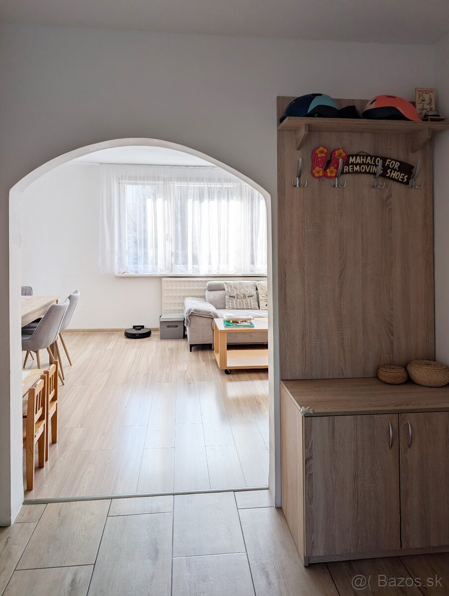 Predám 3-izbový slnečný byt Košúty 2 - 9