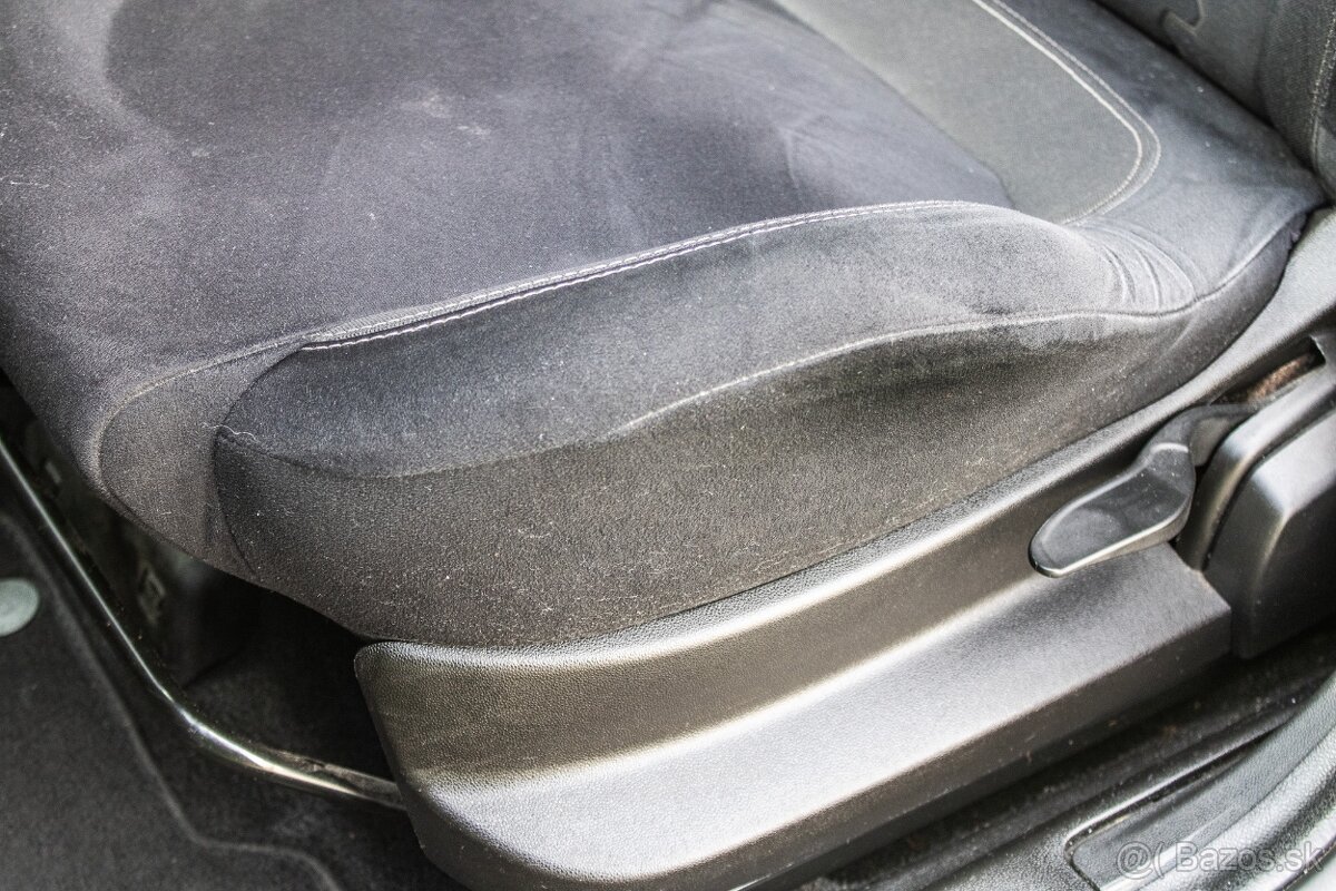 Fiat Punto Lounge 1.4 8v 77k - 9