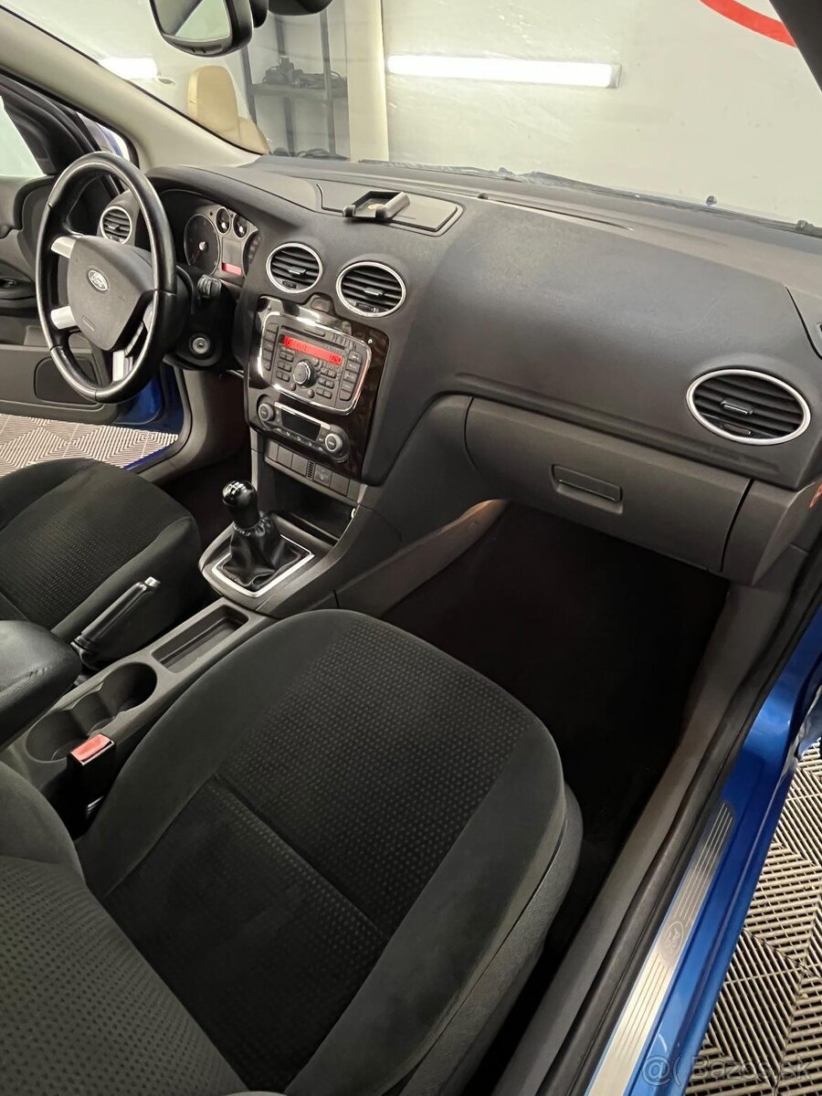 Ford Focus Kombi 1.8 TDCi • 85 kW • r.v. 10/2007 - 9