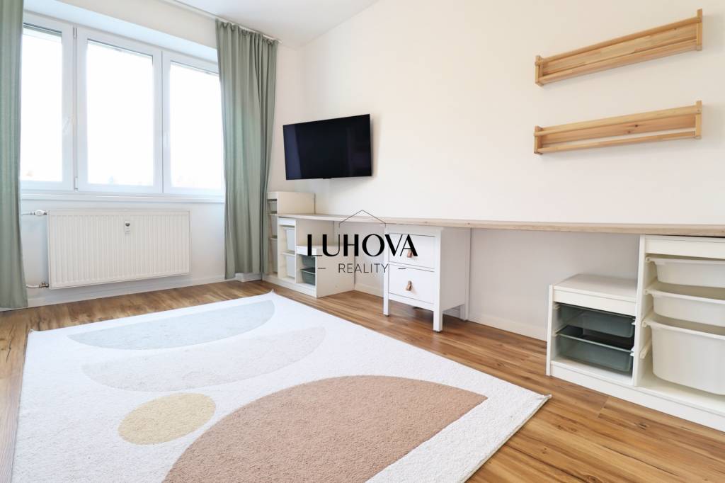 Na PRENÁJOM_ NÁDHERNÝ 3-izbový byt - 9