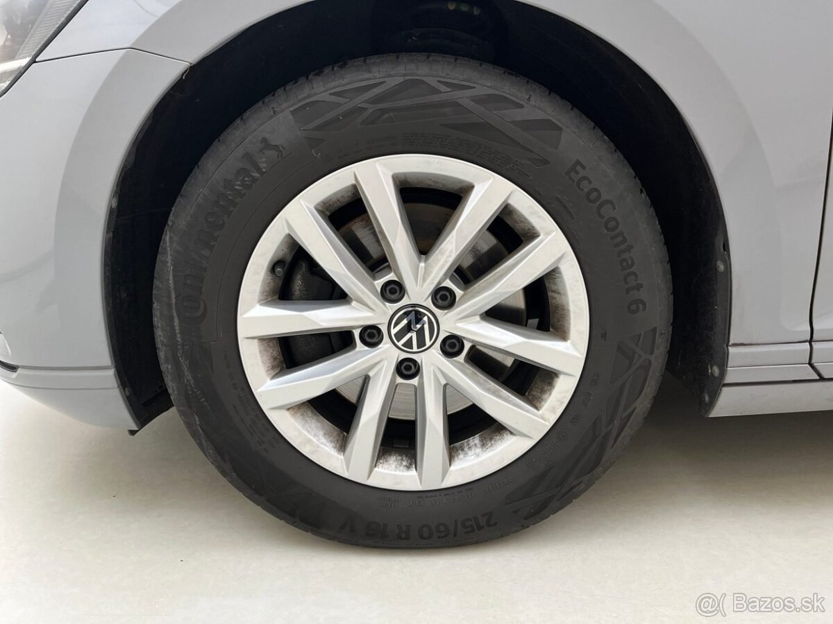 VW Passat Variant Business 110KW - 9