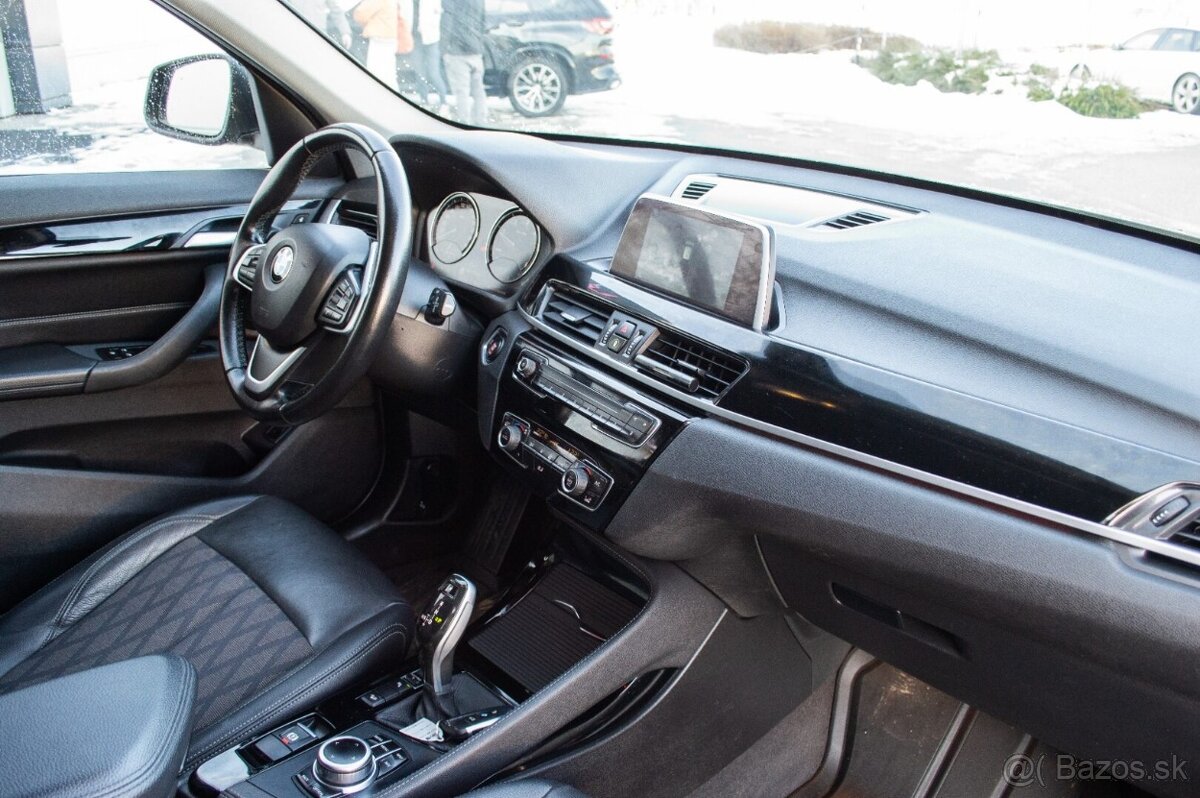 BMW X1 xDrive 20d A/T - 9
