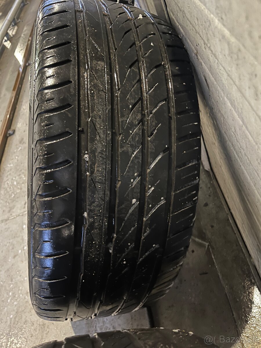 Styling 124 R18 245/40 - 9