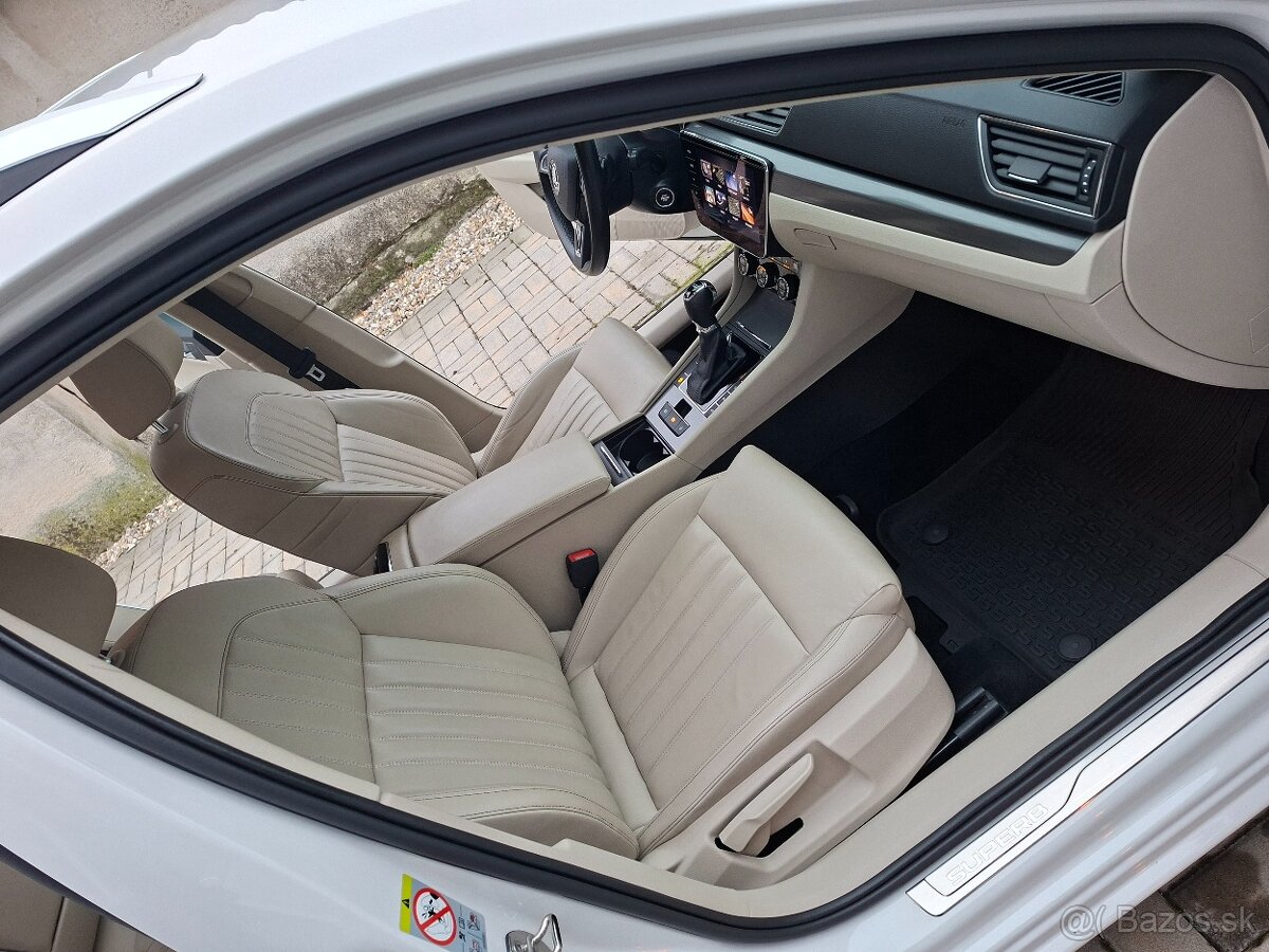 Škoda SUPERB 3 4x4 - 9