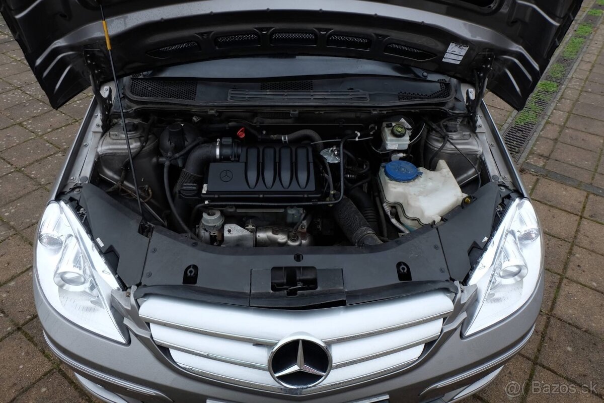 Mercedes Benz B200 CDI - 9