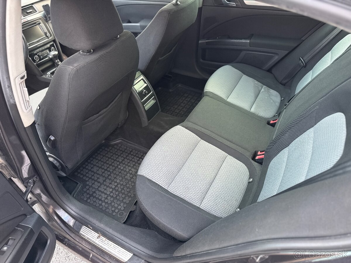 Škoda Superb II 2.0 TDi 103kw DSG - 9