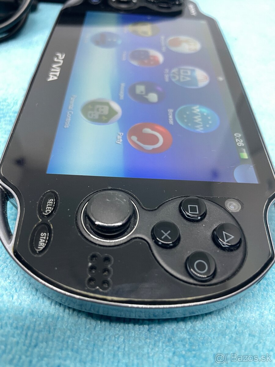 PS vita PCH-1004 oled displej -folia +4gb - 9