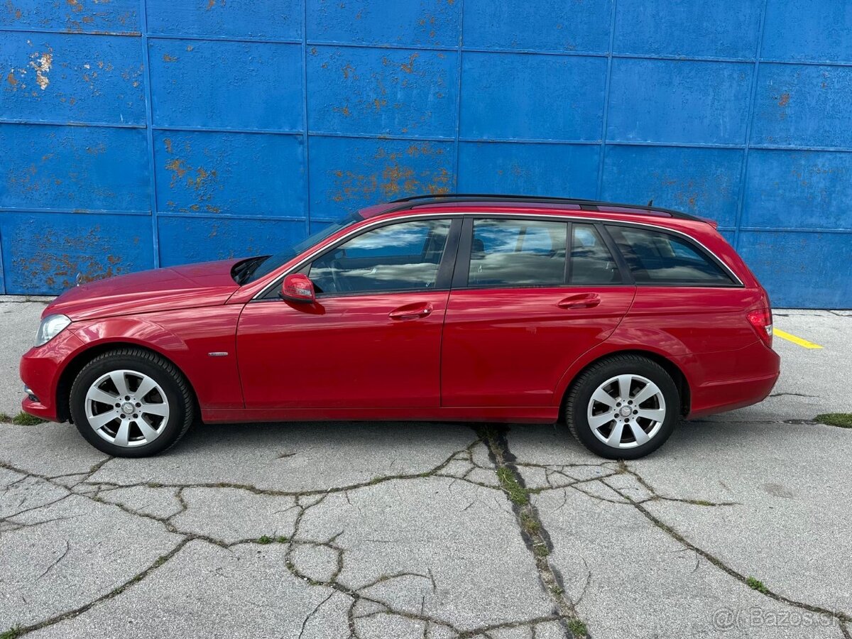 Mercedes-Benz C 220 CDI - 9