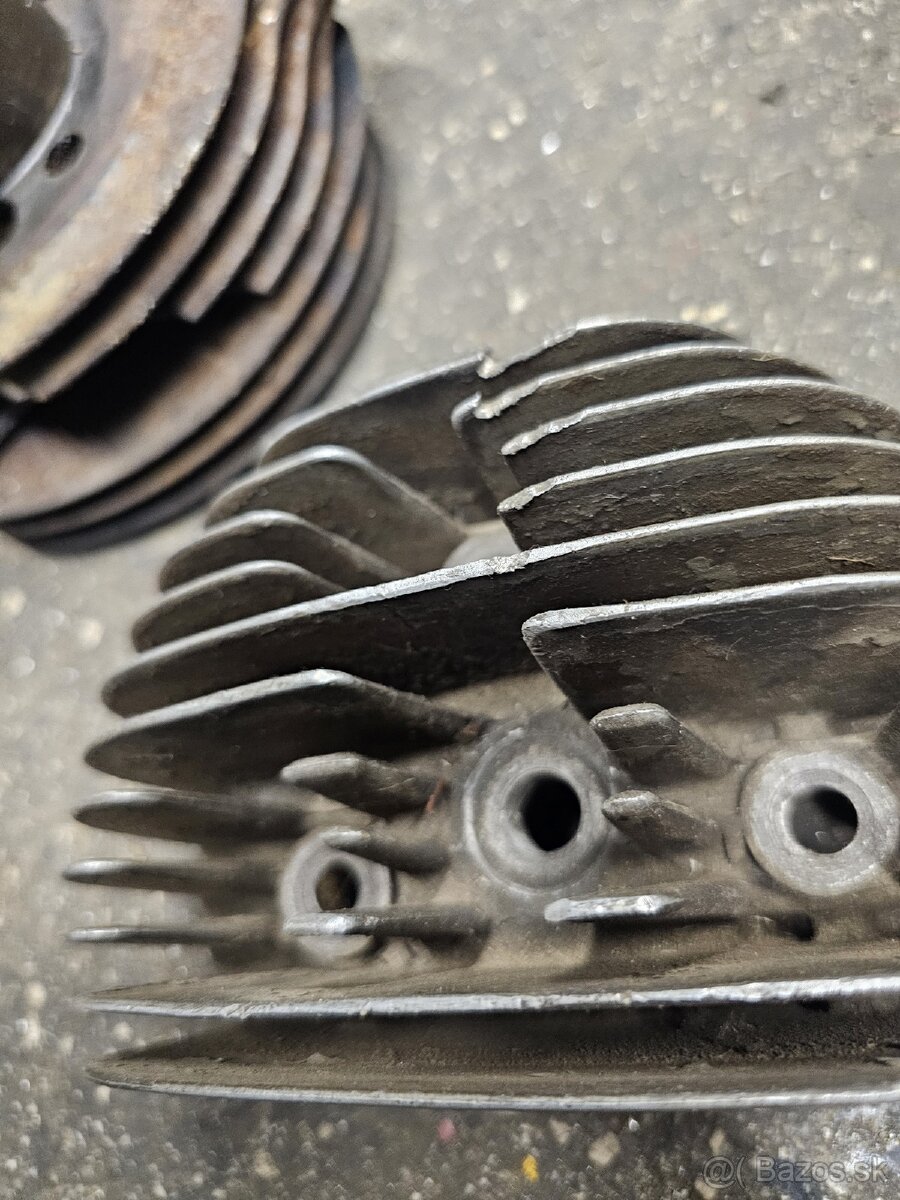 Valce hlavy jawa 350 - 9