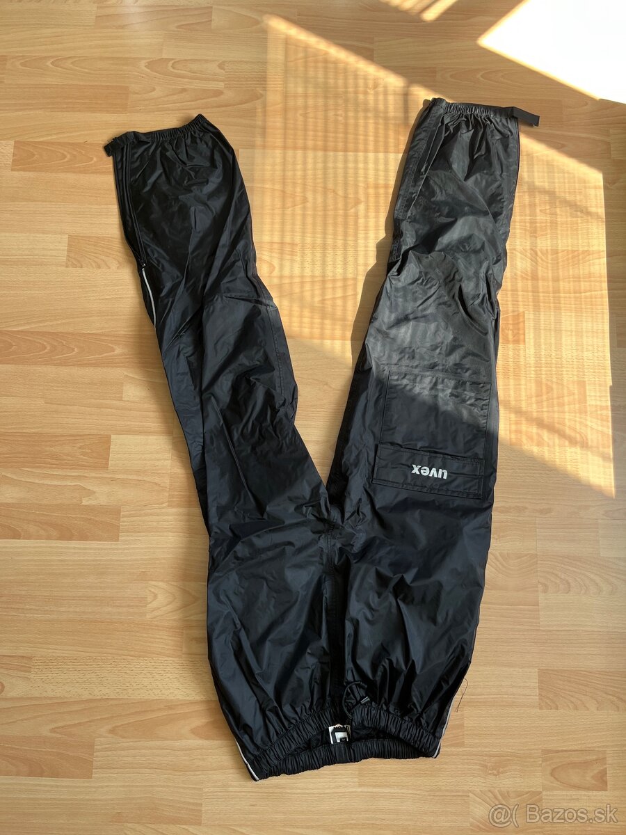 Prilba, rukavice, bunda, nohavice, topánky, ľadvinák - 9