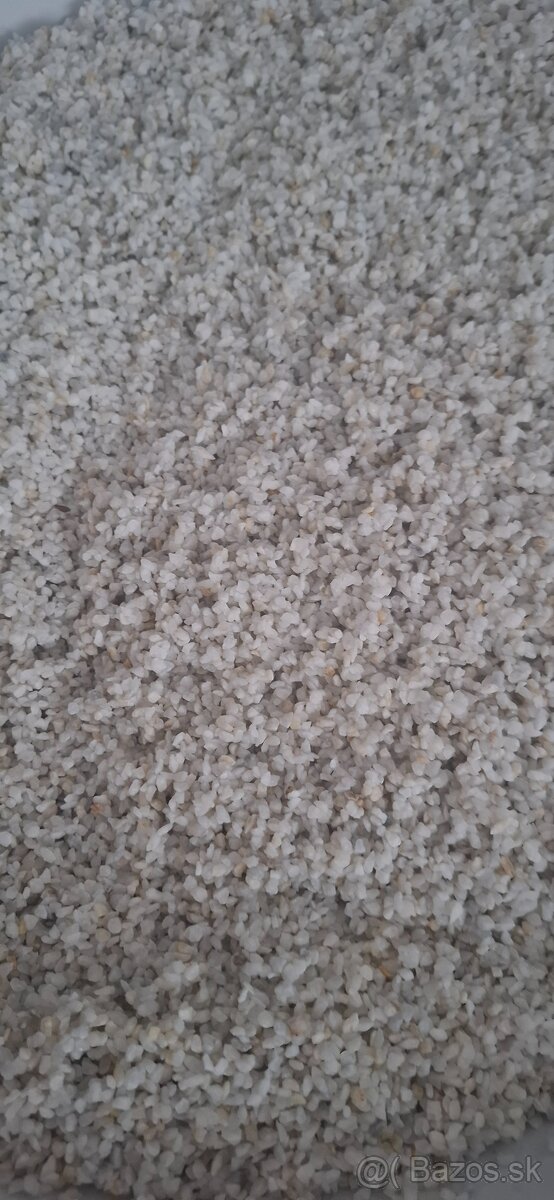 Predám akvarijný set - 9