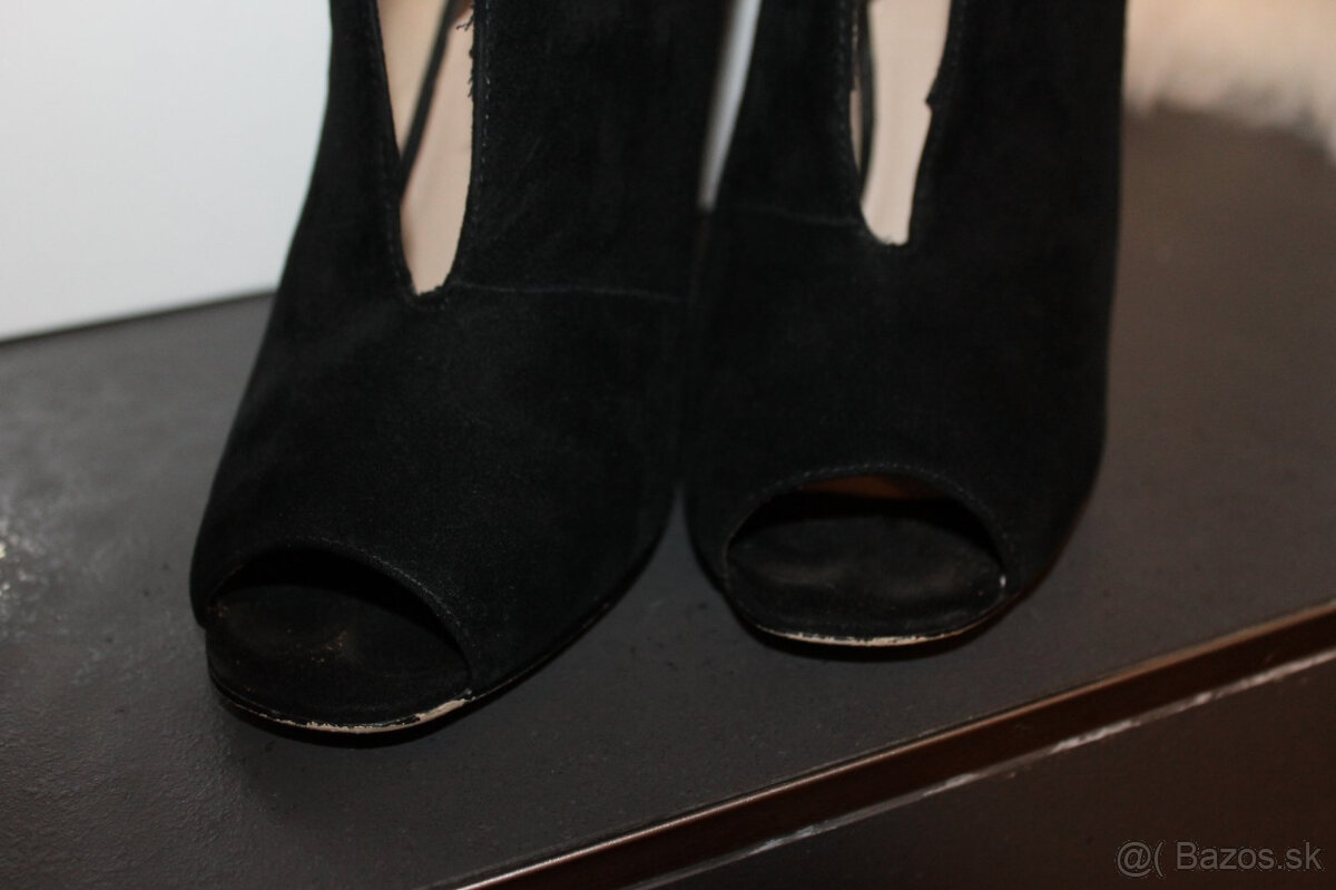 Dámske kotničky Guess v. 38 - 9