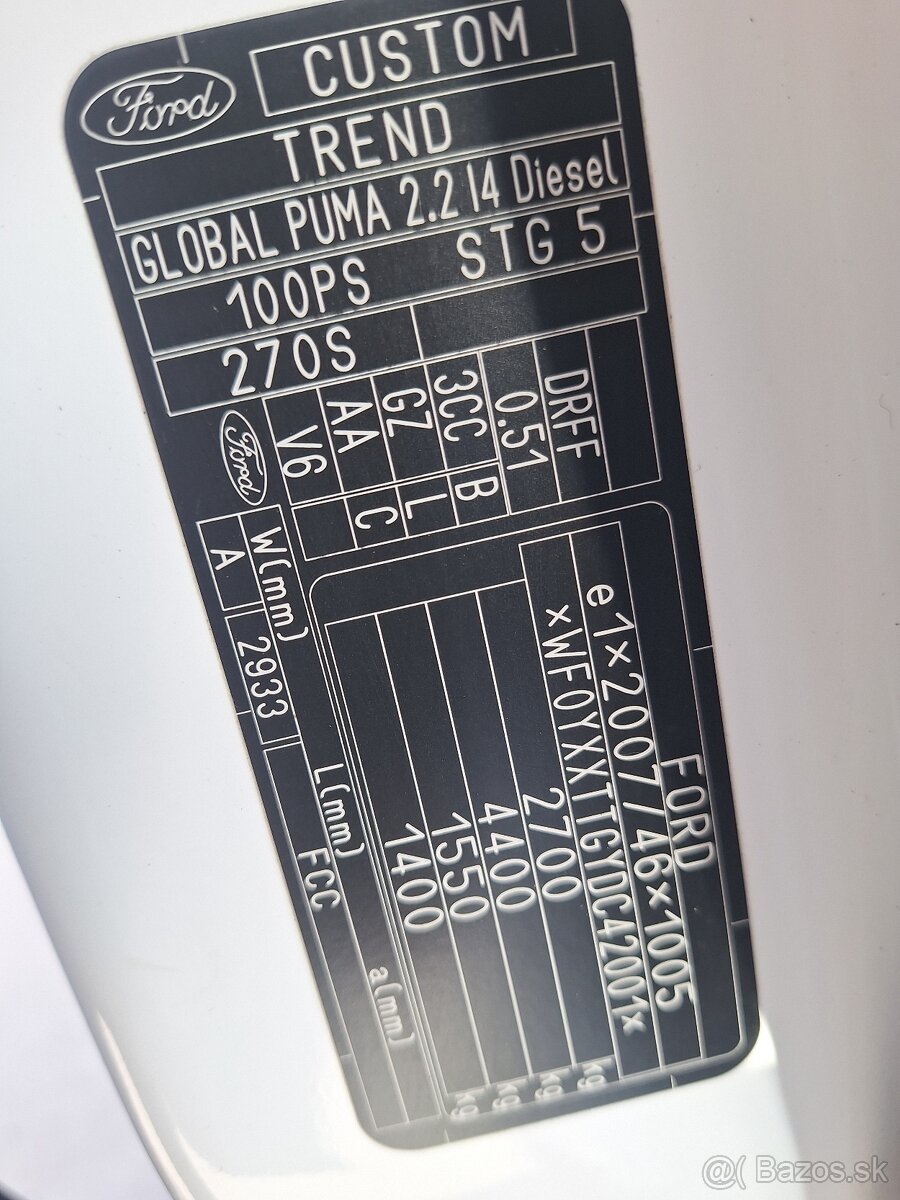 FORD TRANSIT CUSTOM 2,2TDCI KLÍMA ŤAŽNÉ - 9