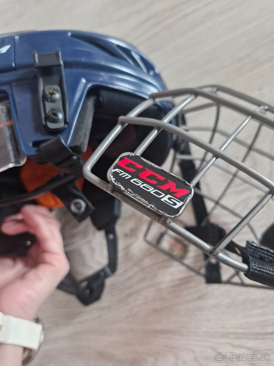 Prilba na hokej CCM veľ. S - 9