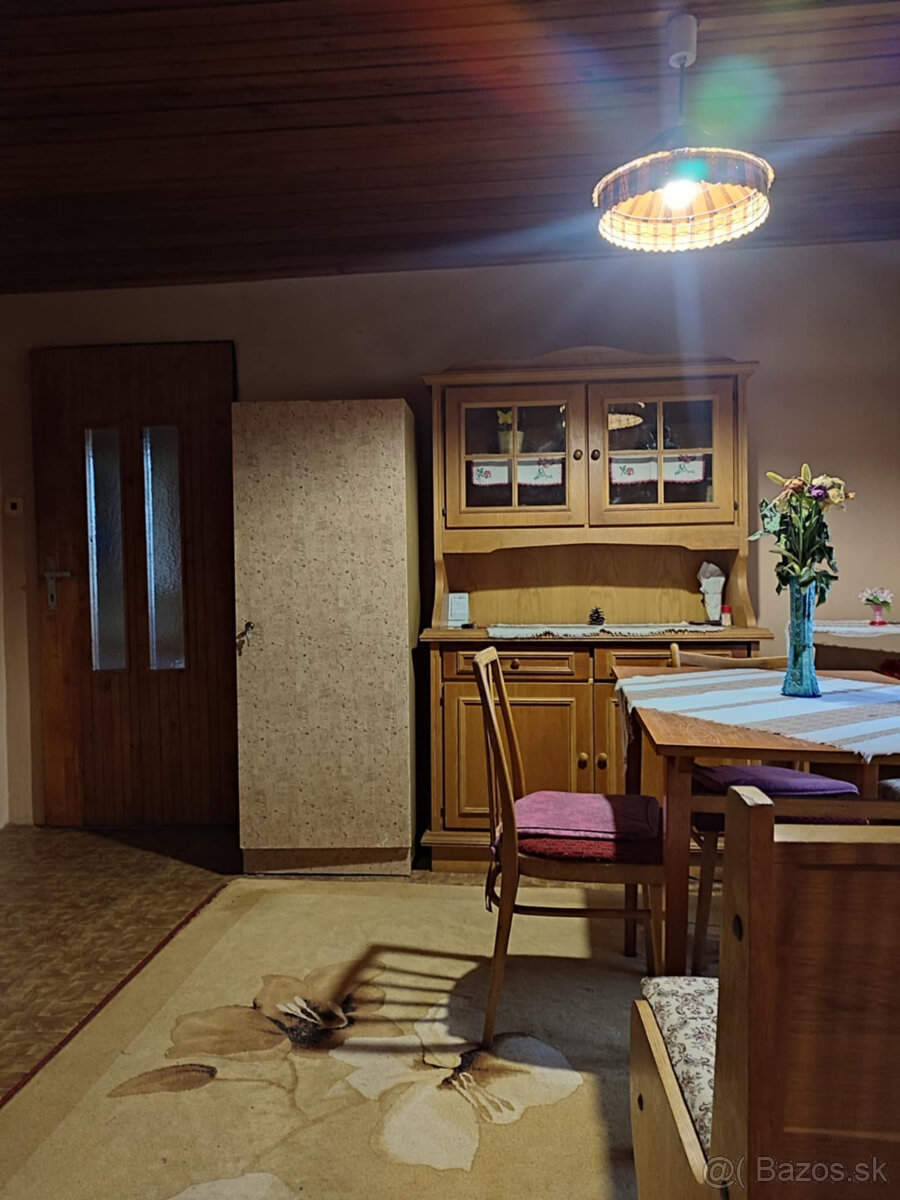 Predám - murovanú chatu - pri obci Veľká Lodina - 9