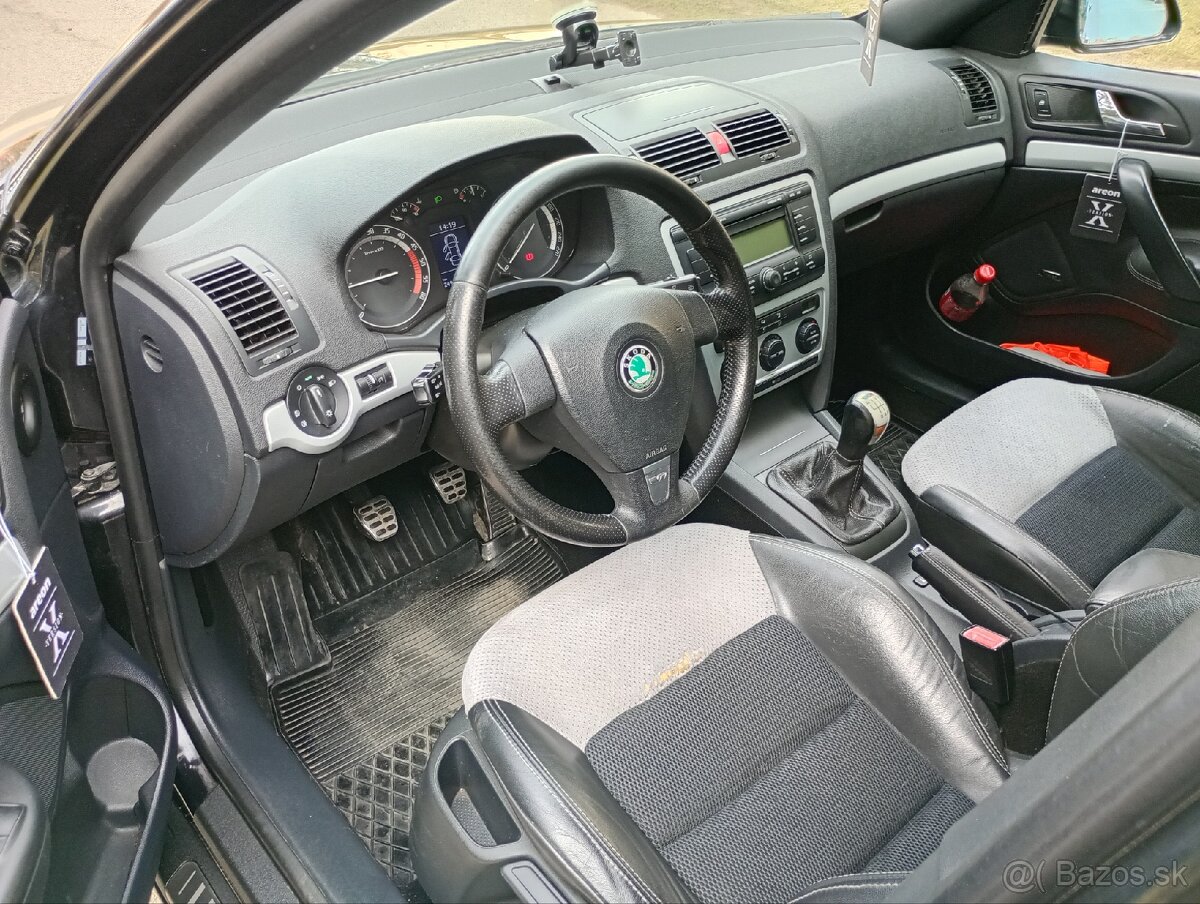 Predám Škoda Octavia combi WRS - 9