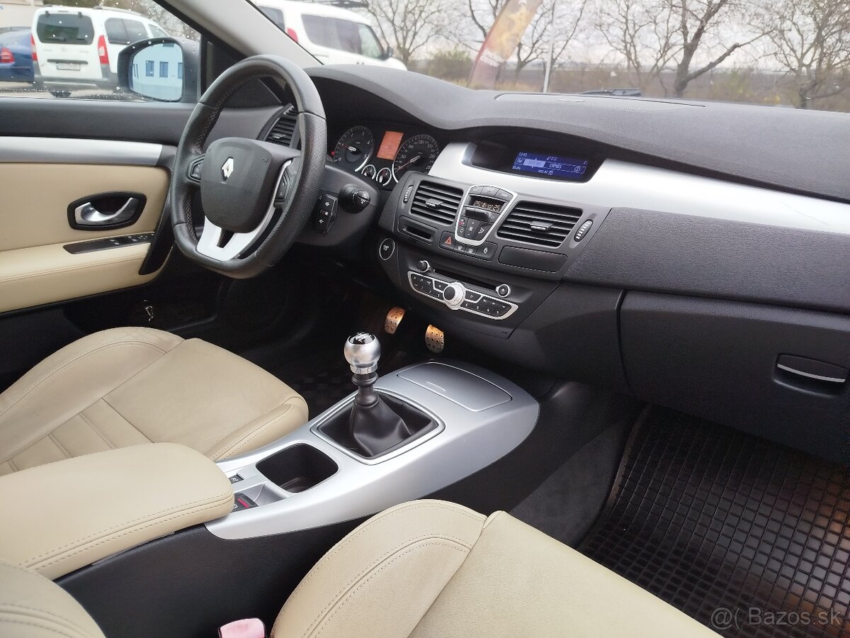 Renault Laguna Coupe - 9