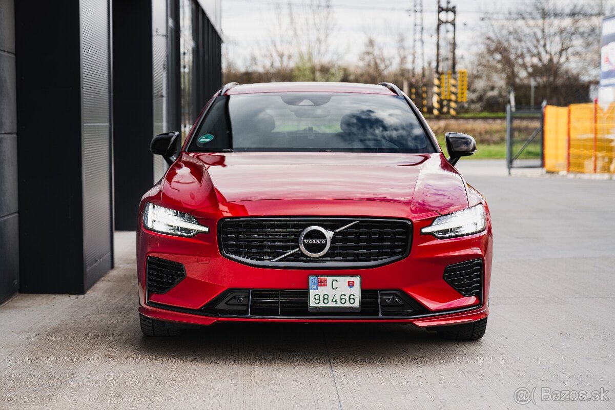 Volvo V60 T6 R-Design - Pohon všetkých kolies - 9