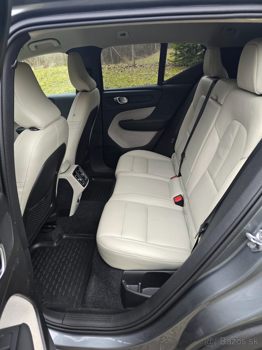 Volvo XC40 AWD T5 Inscription - 9