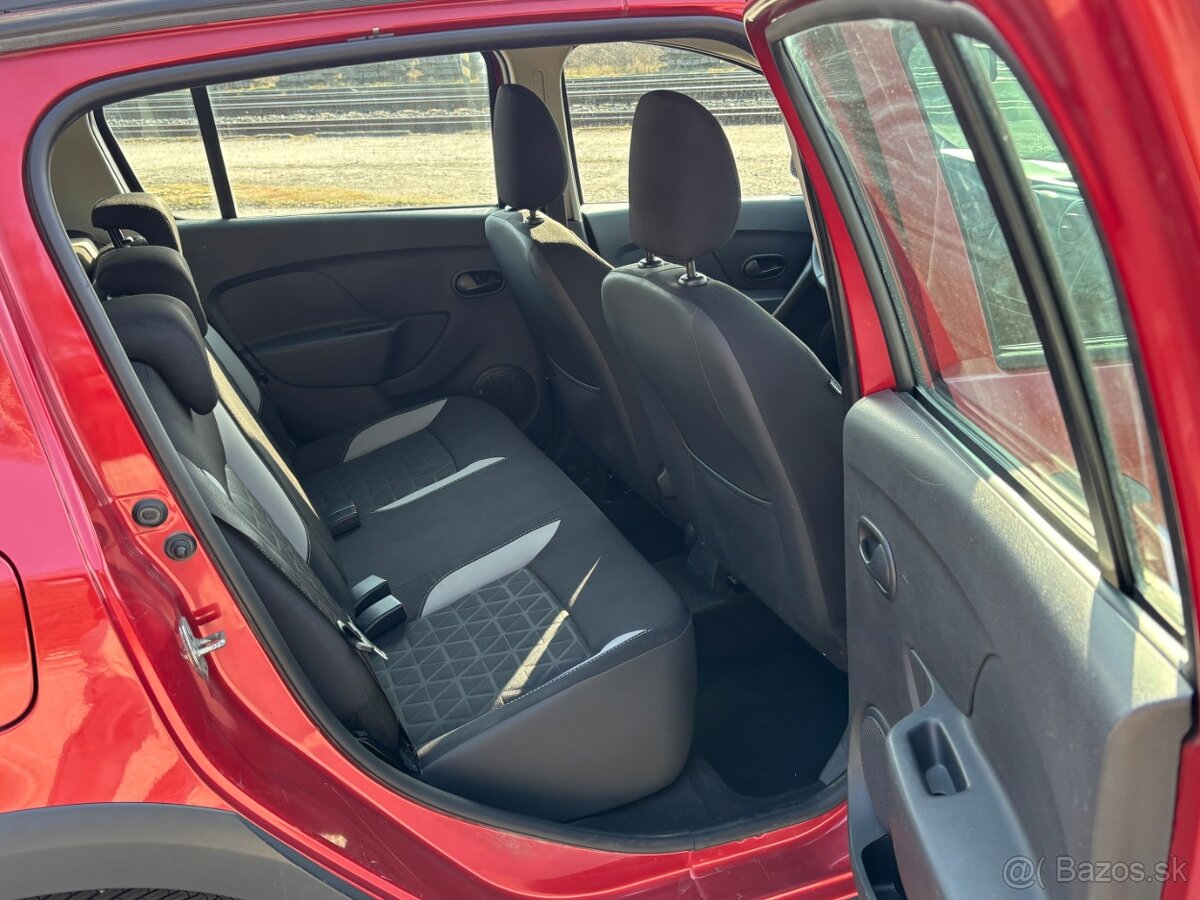 Dacia Sandero Stepway 0.9Tce - 9