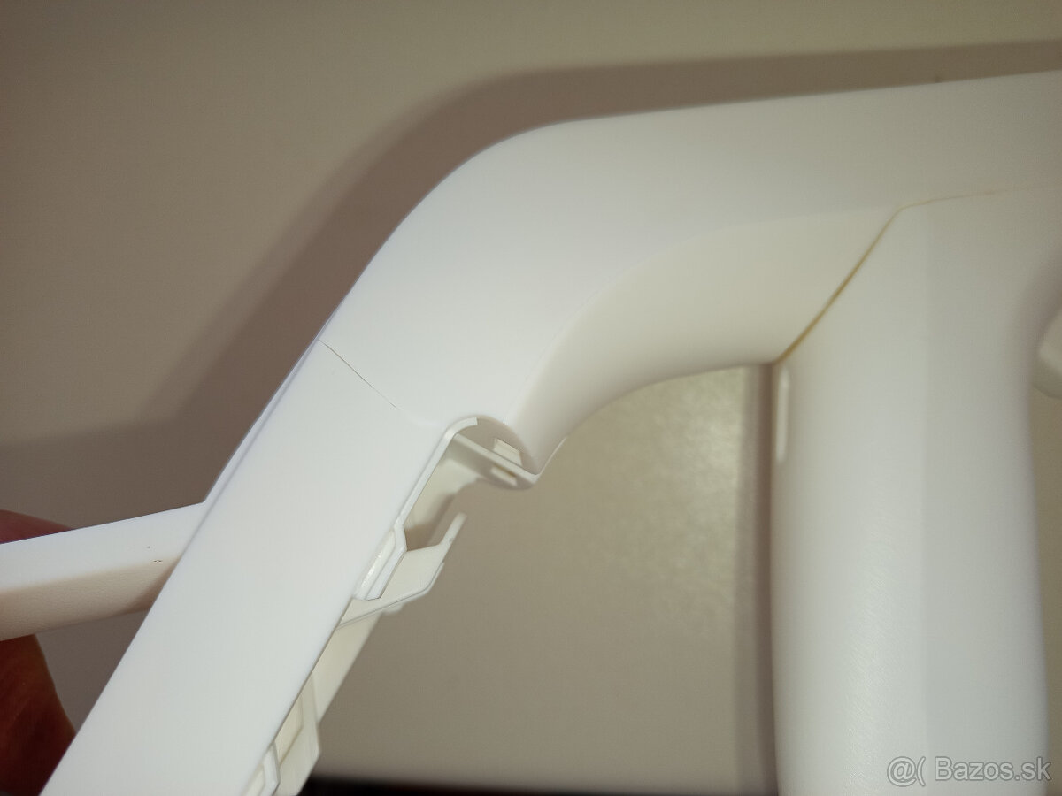 Nintendo Wii - Pištol / Zbraň / Light gun-malá prasklinka - 9