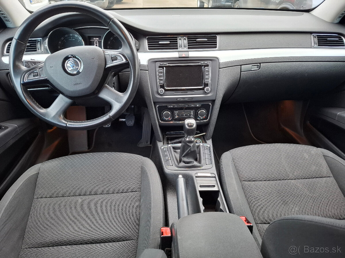 ŠKODA SUPERB COMBI 1,6 TDi 77kW 2014 - 9