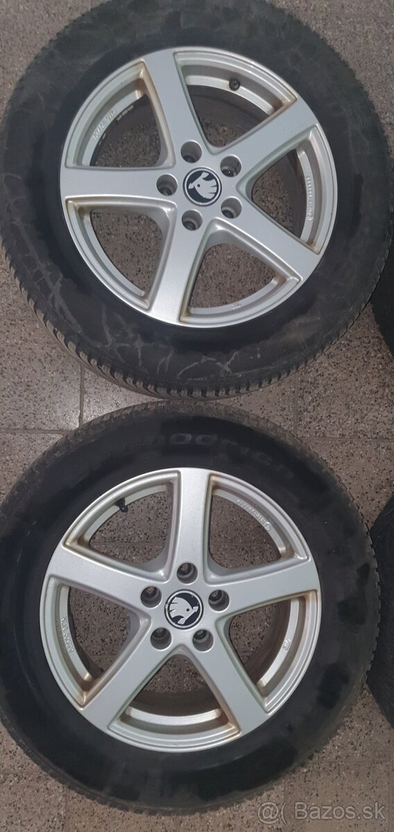 Superb 3 elektrony, disky, pneumatiky 215/60 R16 - 9