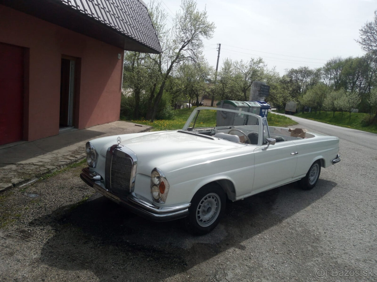 Predam Mercedes Benz W111 cabrio - 9