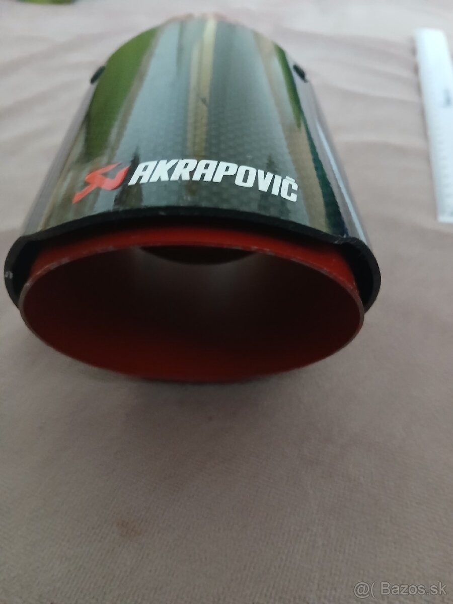 Predám koncovku na výfuku AKRAPOVIČ - 9
