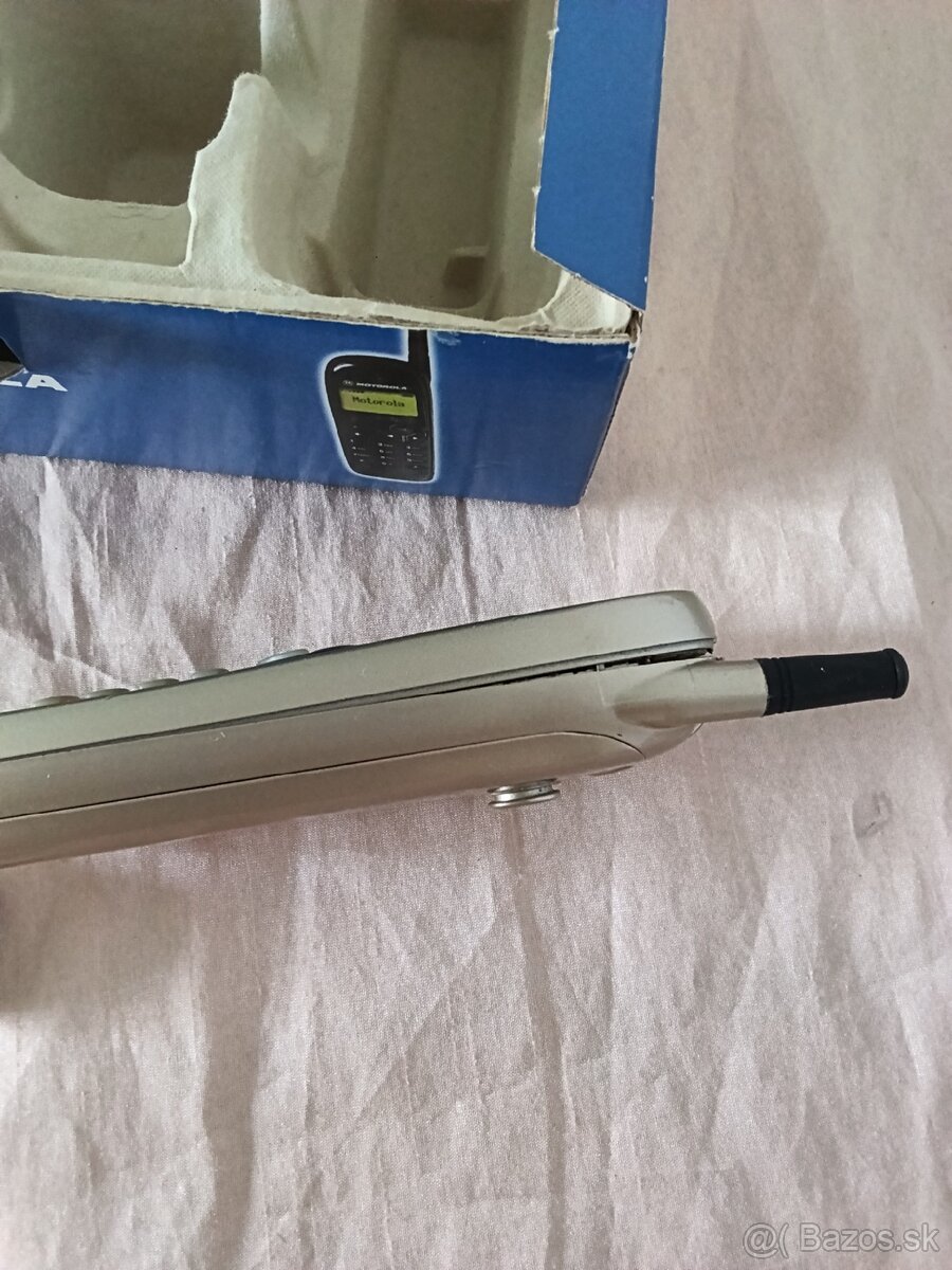 STARA MOTOROLA NA DIELY - 9