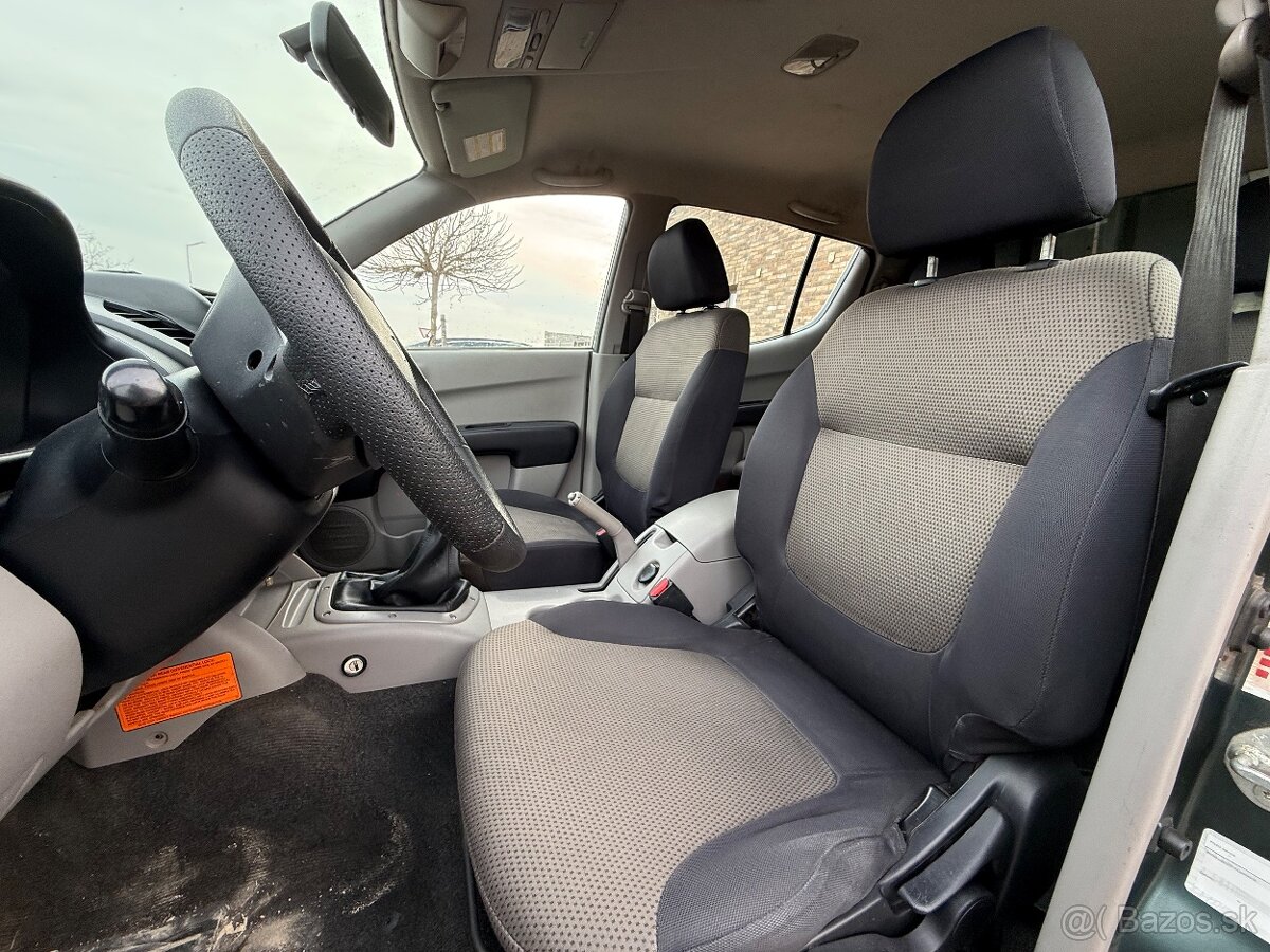 MITSUBISHI L200 2.5D 2009 4X4 + FUNKČNÁ UZÁVIERKA - 9