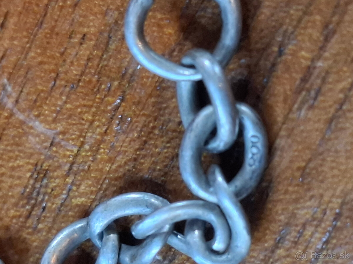 Predám funkčné starožitné strieborné vreckové hodinky so str - 9