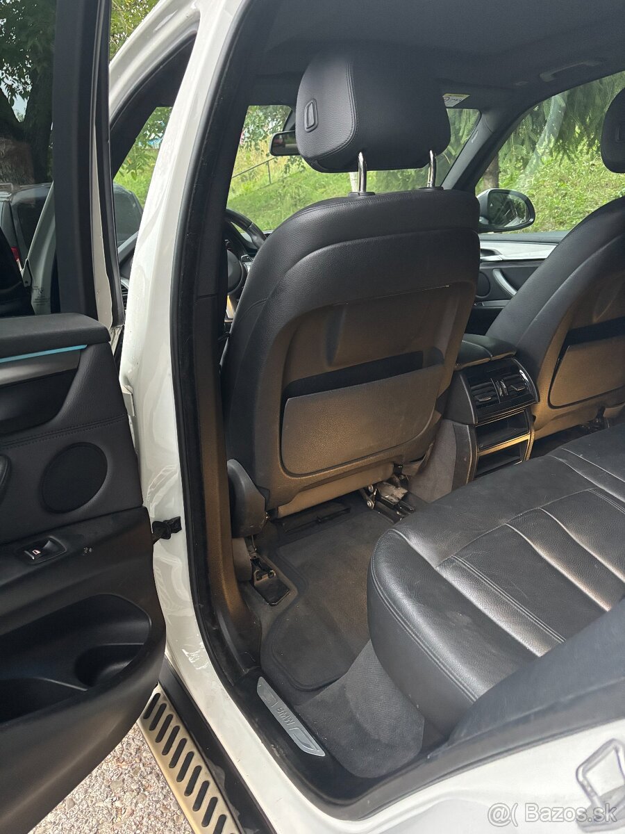 BMW X5 xDrive25d - 9